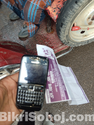 Nokia e71
